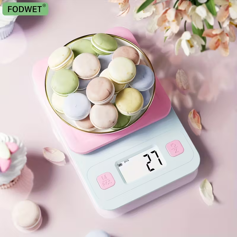 Kitchen Baking Essentials - Waga kuchenna z wyświetlaczem LCD, 0.